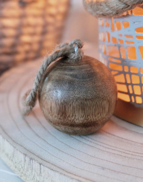 Mangopuinen koristepallo Ø5 cm – vaaleanruskea, Mars & More