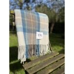 Ruudullinen torkkupeitto tartan