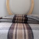 Torkkupeitto ruudullinen tartan ruskea villaa